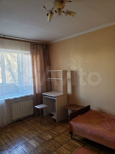 2-к. квартира, 42 м², 3/5 эт.
