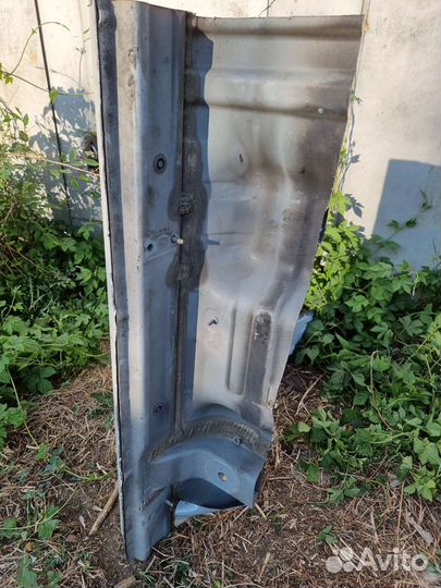 Порог правый Тойота Ленд Крузер 100 Лексус 470