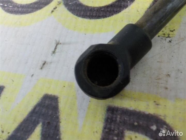 Амортизатор стекла багажника Volkswagen Touareg I