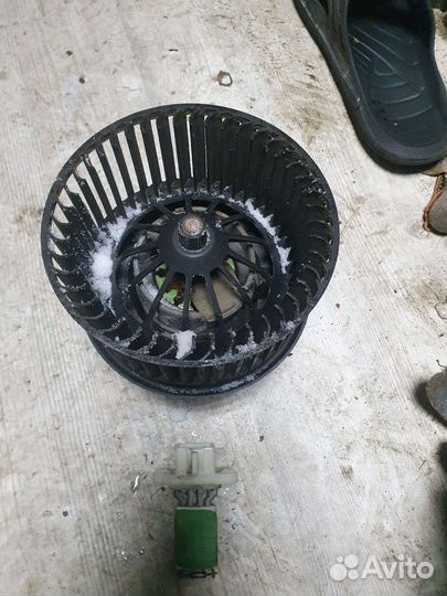 Мотор печки Ford Focus 2 3 1362640