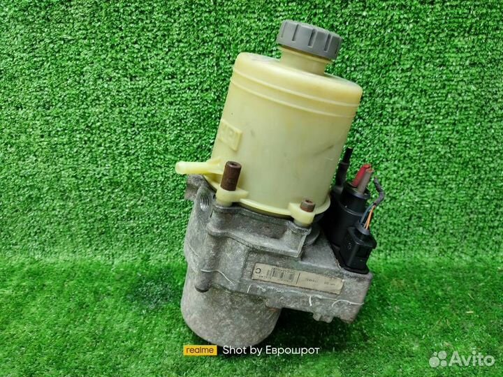 Насос гидроусилителя Skoda Fabia