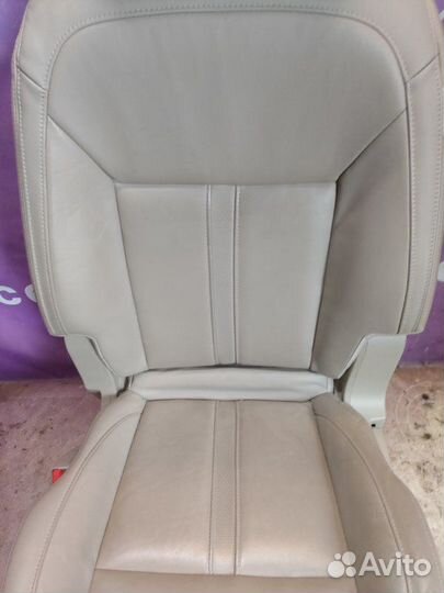 Сиденье переднее левое Renault Koleos hyoc 2TR