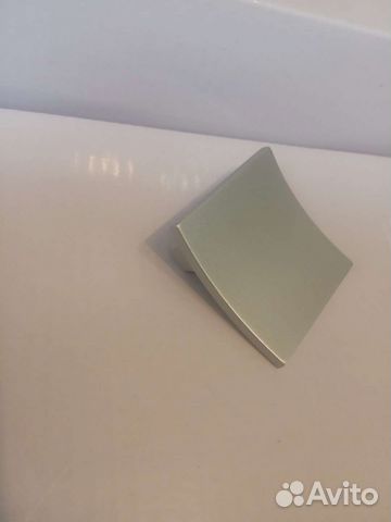 Мебельные ручки ручка-кнопка 32 мм хром матовый