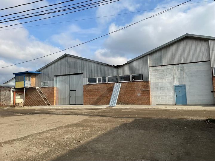 Склад, 2444 м²