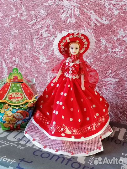 Кукла барби