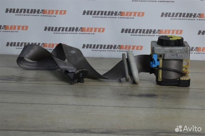 Ремень безопасности передний правый volkswagen Go