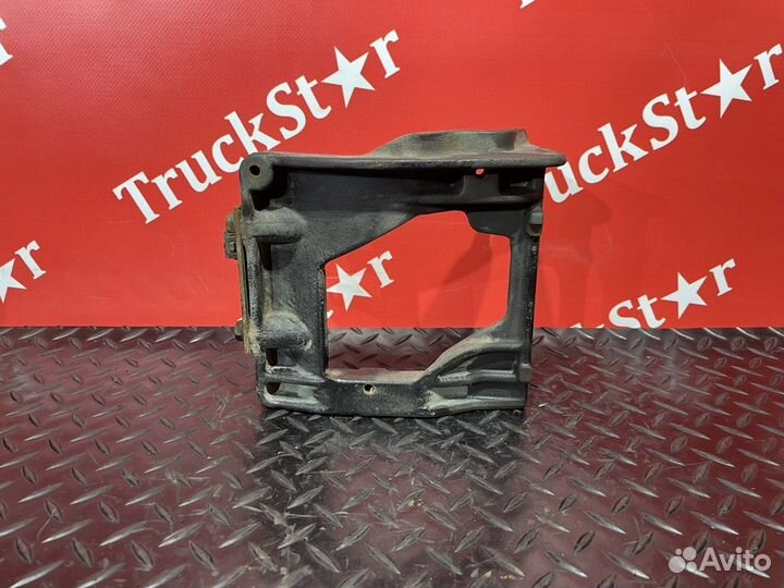 Кронштейн кондиционера 2017г