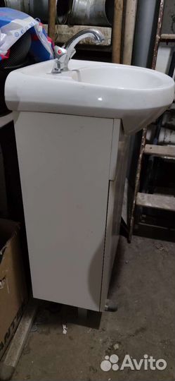 Тумба для ванной бу