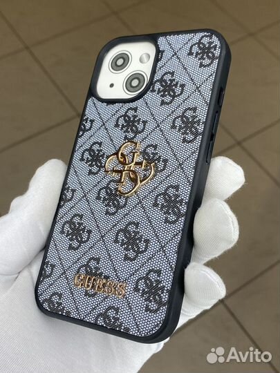 Чехол на iPhone 15 guess черный