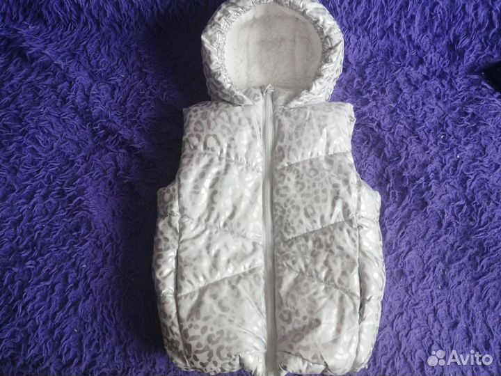 Жилет тёплый для девочки