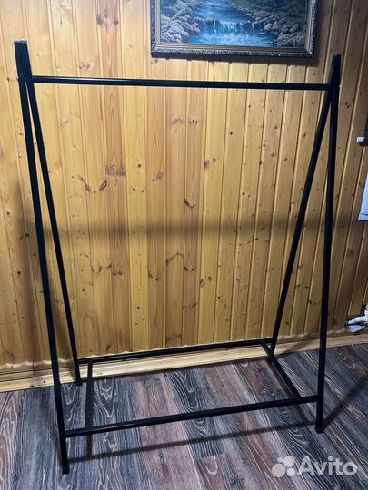 Вешалка напольная