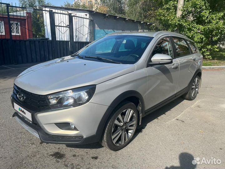 LADA Vesta Cross 1.6 CVT, 2020, 46 400 км