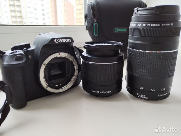 Зеркальный фотоаппарат canon 650d