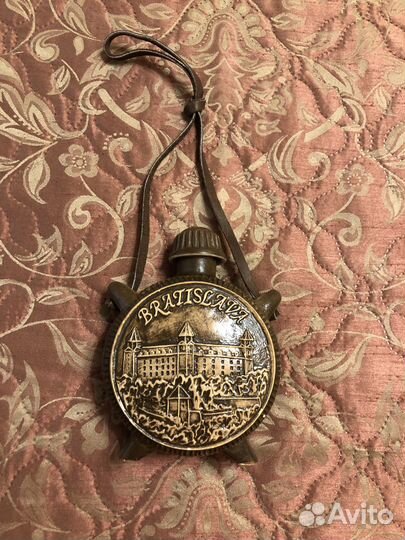 Сувенирная фляга керамика из Словакии