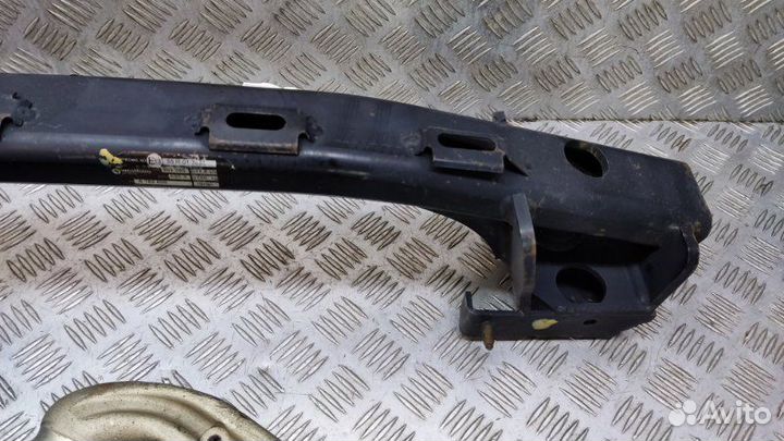 Фаркоп Bmw 5-Series F10 N63B44 2009-2017