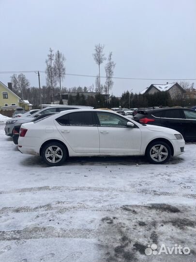 Skoda Octavia 1.6 AT, 2015, 207 000 км