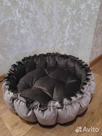 Лежанка для кошки/маленькой собаки