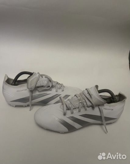 Бутсы adidas predator