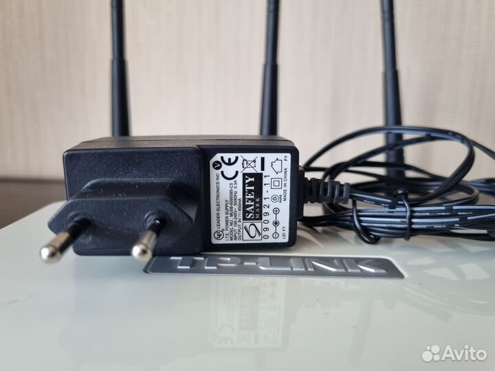 Wi-Fi роутер TP-link мод. TL-WR941ND