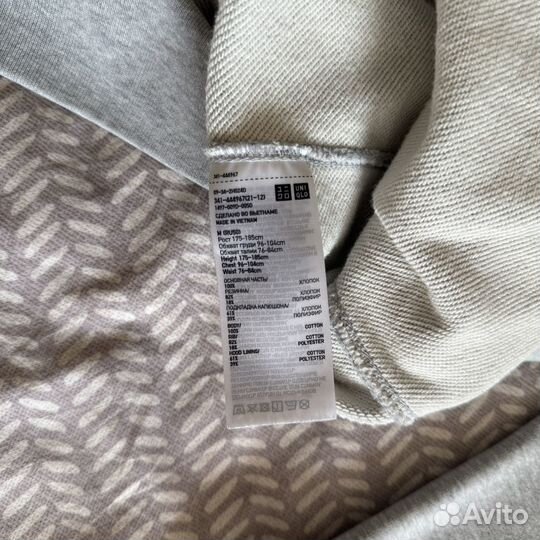 Худи Uniqlo серое размер M