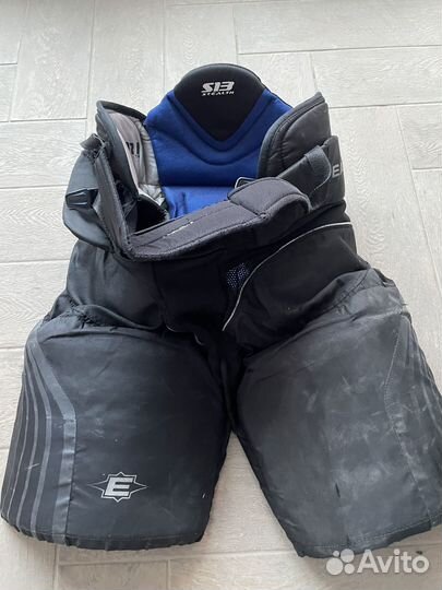 Форма хоккейная