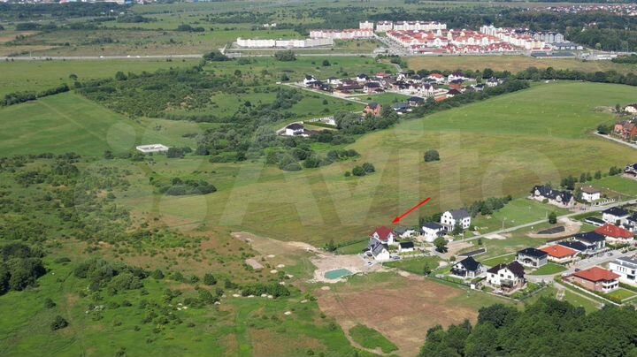 Дом 195 м² на участке 12 сот.