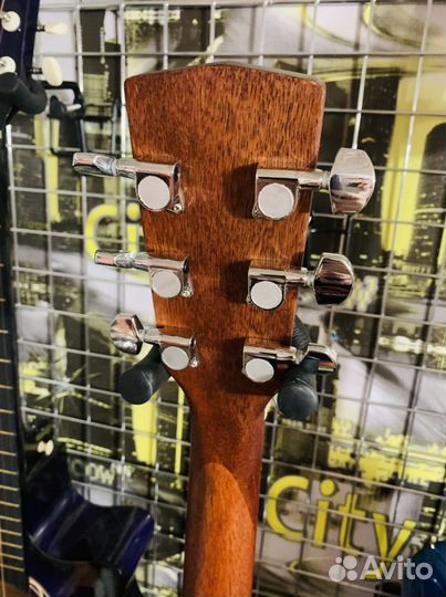 Акустическая гитара Cort