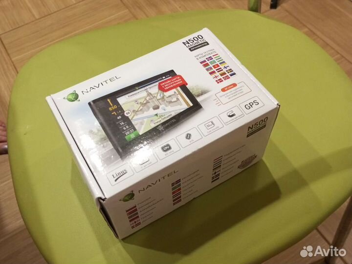 Навигатор Navitel N500 magnetic