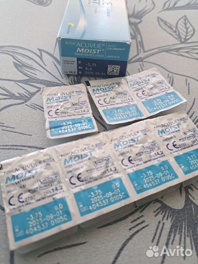 Линзы -3.75 9.00 acuvue moist