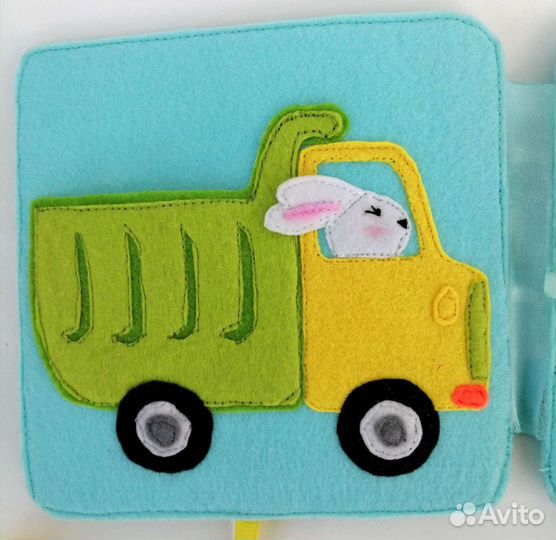 Развивающая книжка из фетра