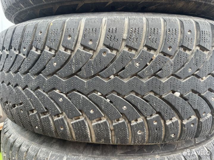 Formula Ice 215/70 R16 100T