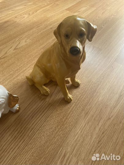 Фарфоровые статуэтки собак