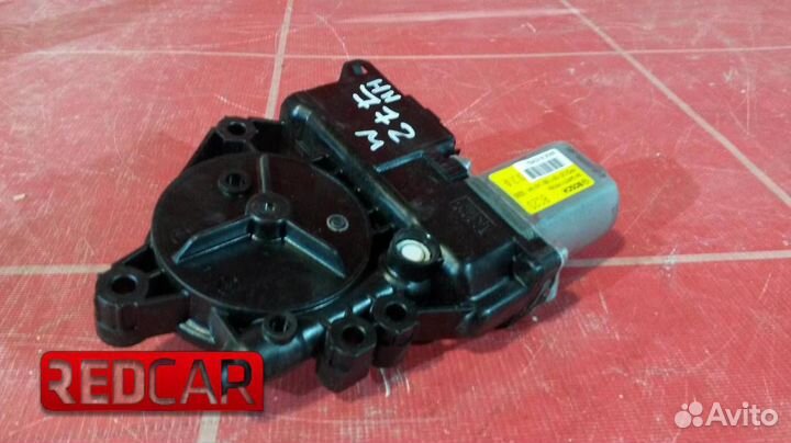 Мотор стеклоподъемника двери передней прав Hyundai