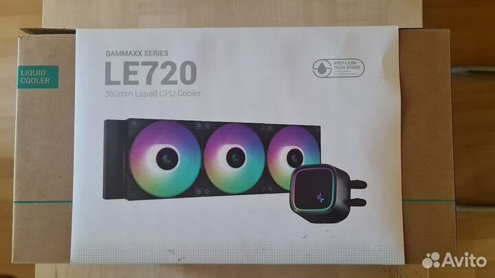 Система водяного охлаждения Deepcool LE 270