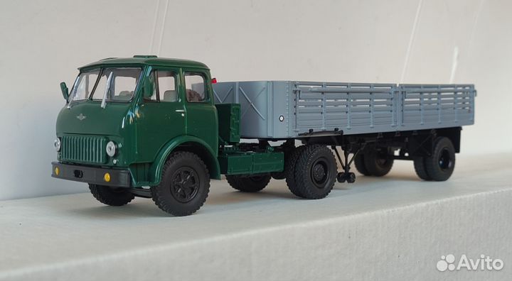 Маз 504Б+полуприцепы, 1/43