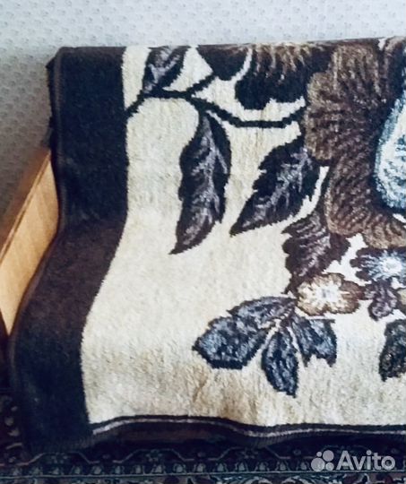 Плед новый 2.2м на 1.65м