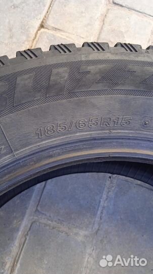 Bridgestone Blizzak Spike-01 185/65 R15
