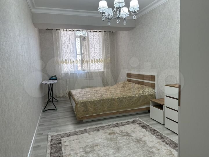 2-к. квартира, 65 м², 6/9 эт.