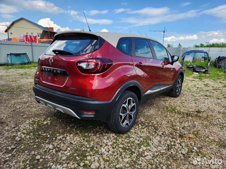 В разборе Renault Kaptur 1 F4R 2.0 АКПП 4WD