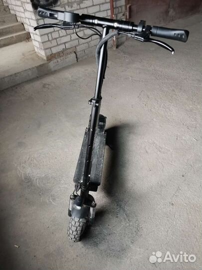 Электросамокат для взрослых с сиденьем