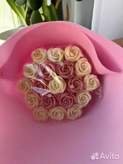 Букеты шоколадные на 1 сентября в наличии