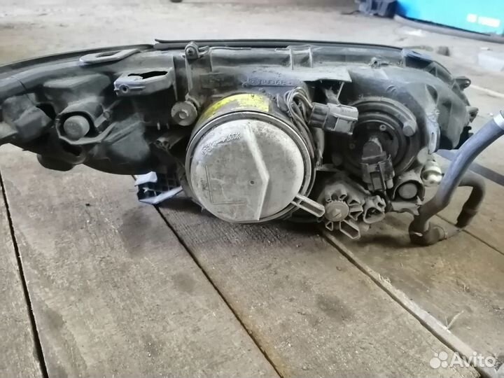 Фара лева subaru legacy bl