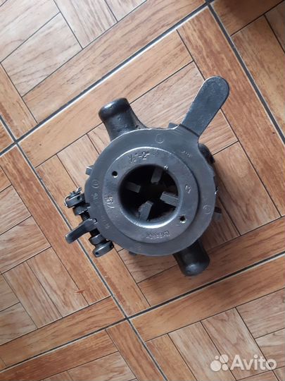 Клупп резьборез Советский