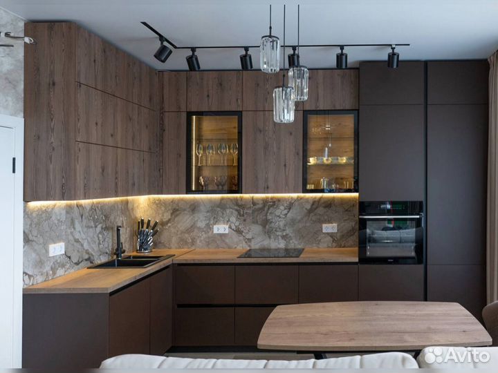 Кухонный гарнитур угловой