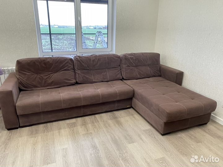 Угловой диван