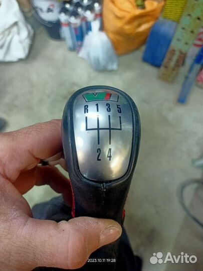 Ручка кпп Шкода тур рс