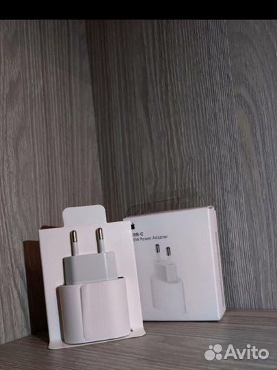 Зарядное устройство для iPhone 100 оригиналь