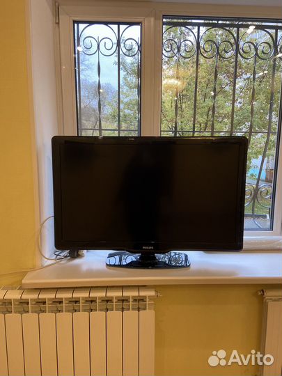 Продам телевизор бу philips