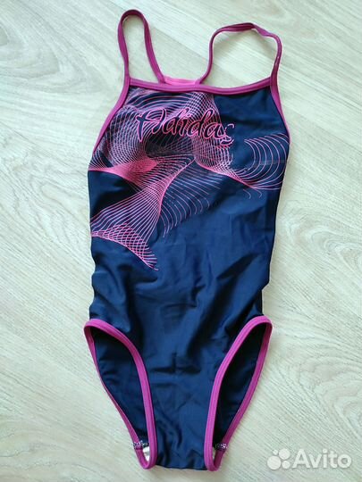 Купальник слитный adidas 128 см