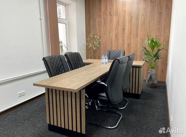 Стол с брифингом / брифом Максимус